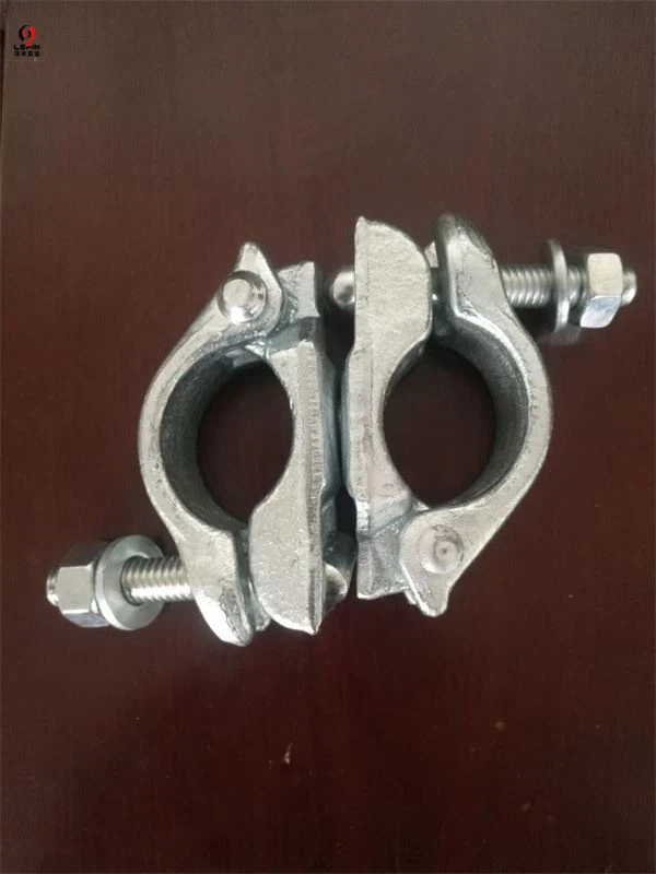 EN74 Swivel Coupler